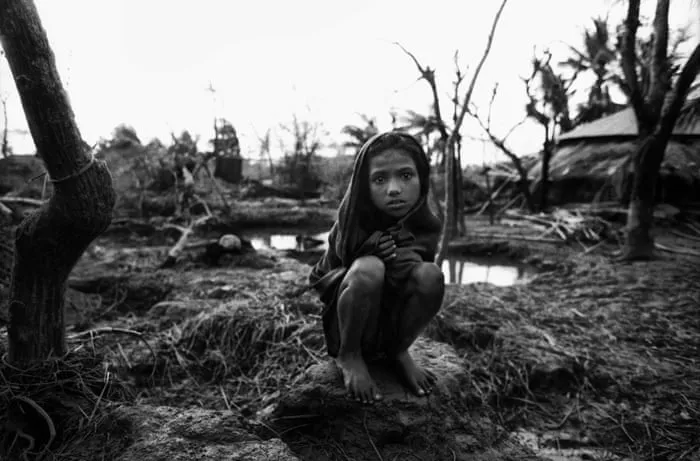 大象传媒 - 消失的边界线冲突地区影像